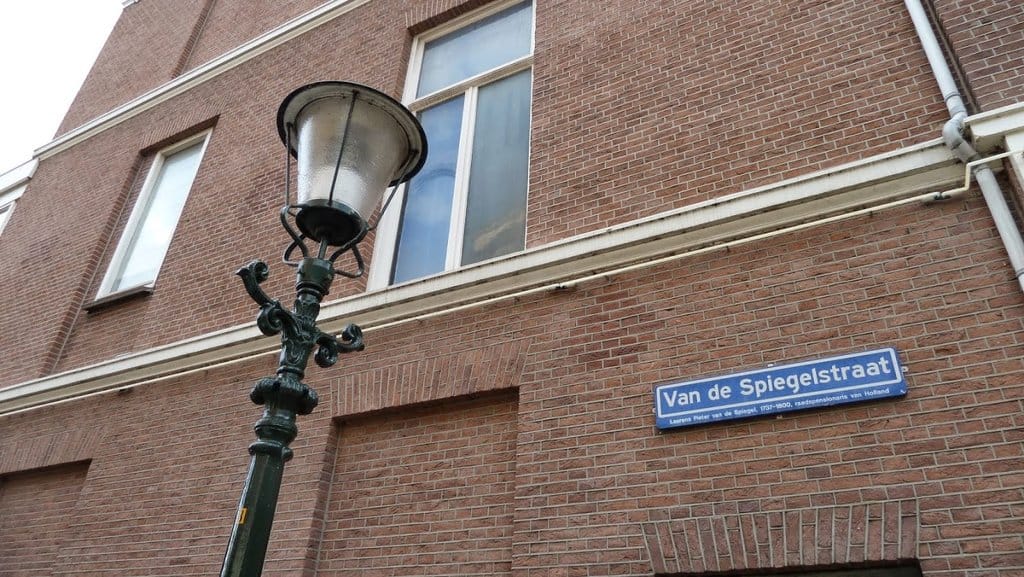 Foto 14 van Van de Spiegelstraat 26