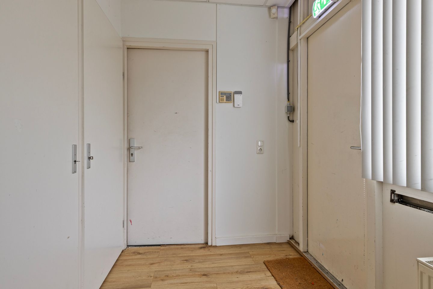 View photo 5 of Einsteinstraat 44-46