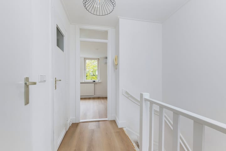 Photo 9 of Vivaldistraat 22-B