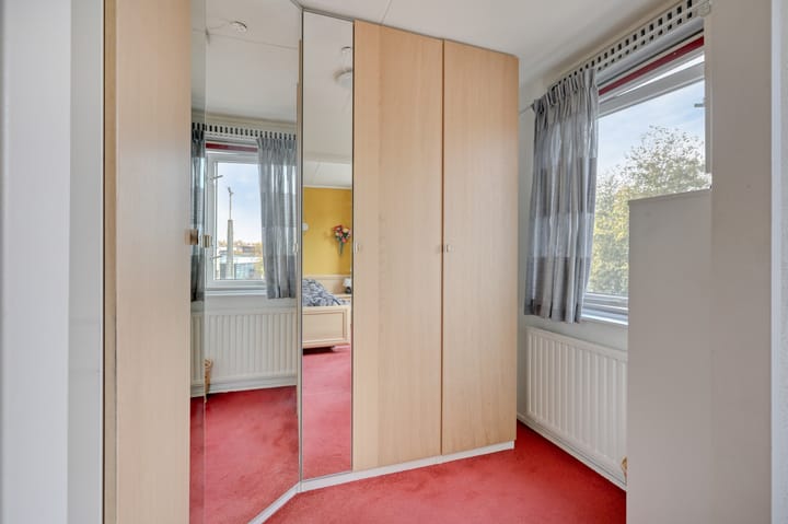 Photo 18 of Promenade 149