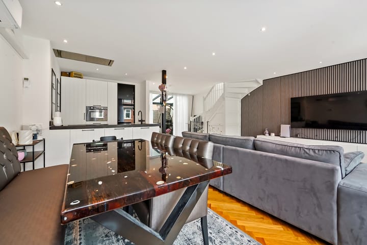 Photo 19 of Hoge Prins Willemstraat 3-G