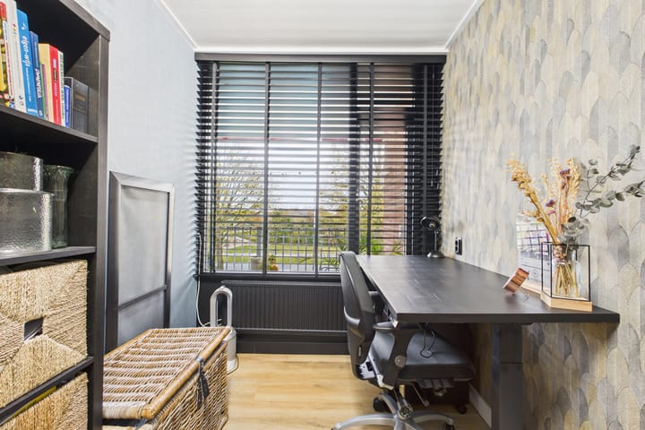 Photo 19 of Evertsenlaan 34