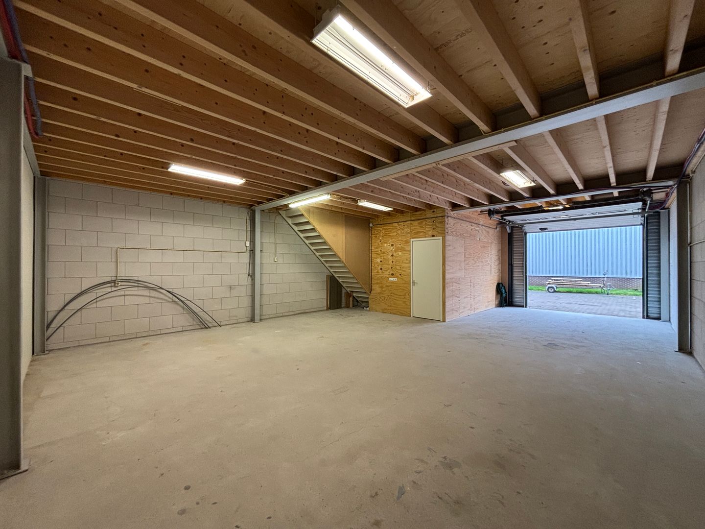 Bekijk foto 3 van Satellietbaan 4-M