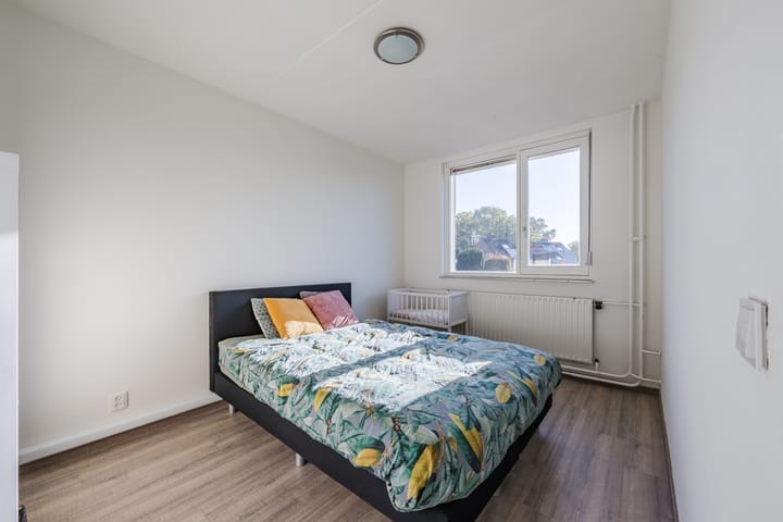 Foto 17 van Groes 74