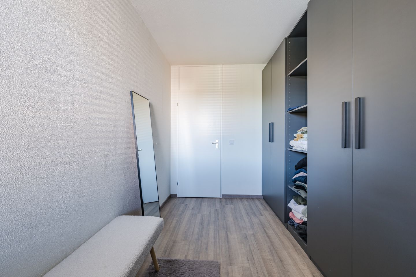 Foto 19 van Groes 74