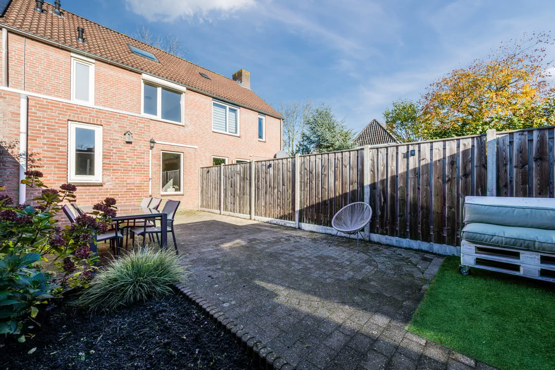 Foto 26 van Groes 74