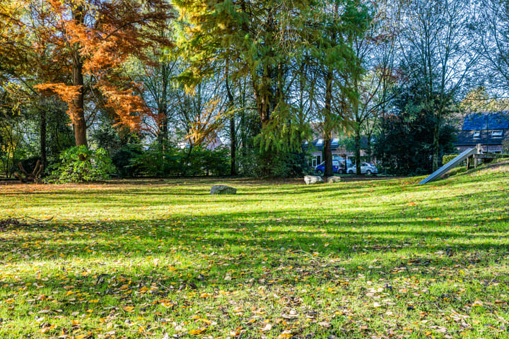 Foto 29 van Groes 74