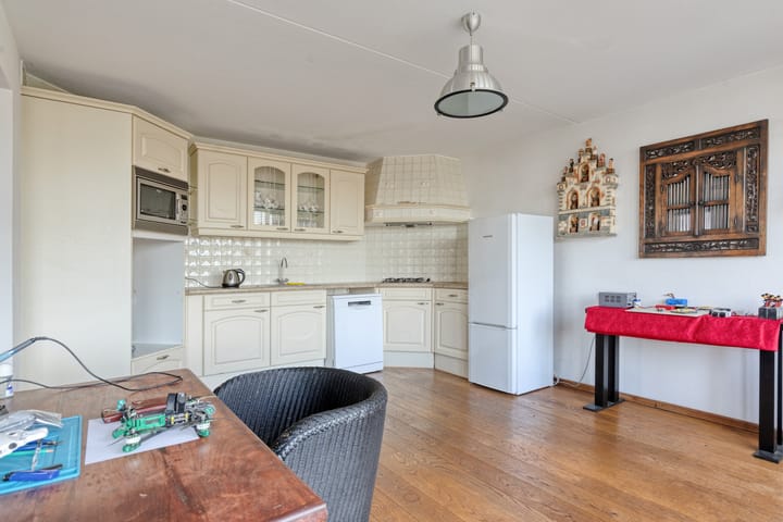 Photo 19 of Prins Hendrikstraat 320