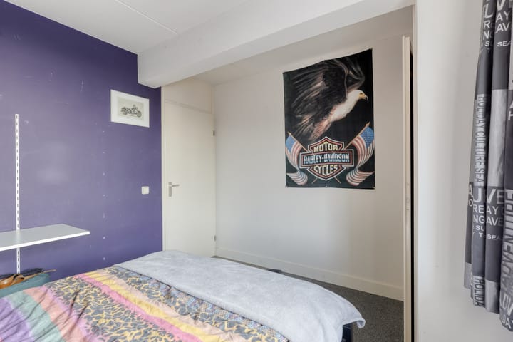 Photo 28 of Prins Hendrikstraat 320