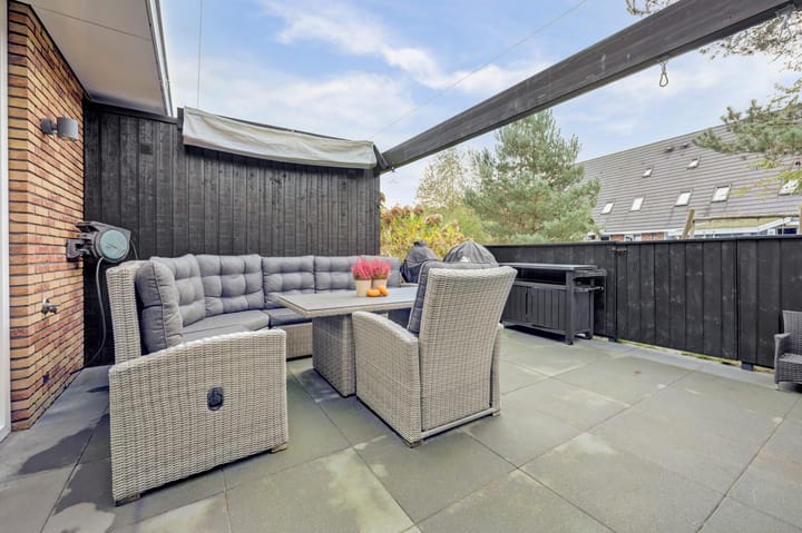 Photo 4 of Nelson Mandelahof 33