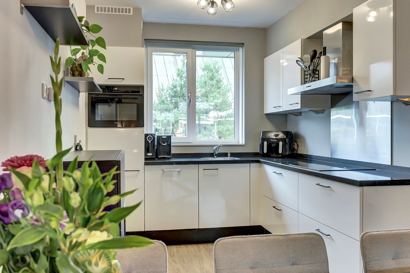 Photo 19 of Nelson Mandelahof 33