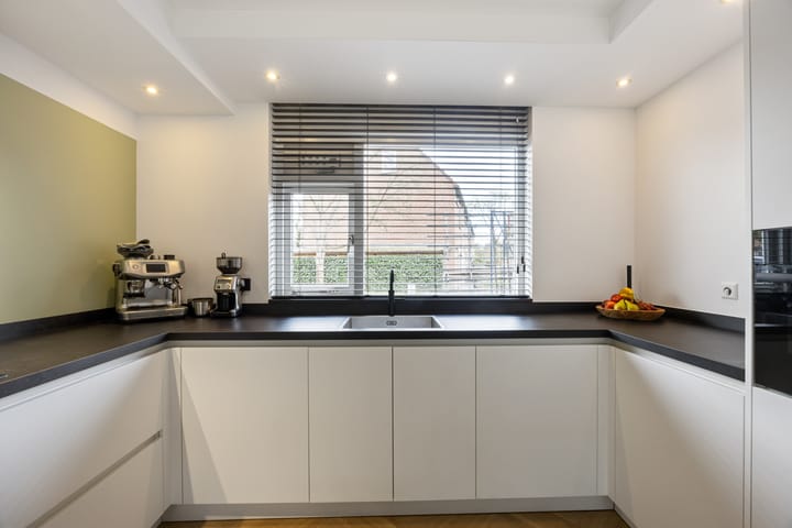 Foto 13 van Mendelssohnlaan 40