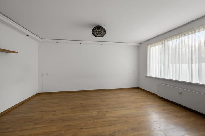 Foto 5 van Fluitekruidweg 21