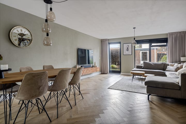 Photo 3 of Van Goghhof 79