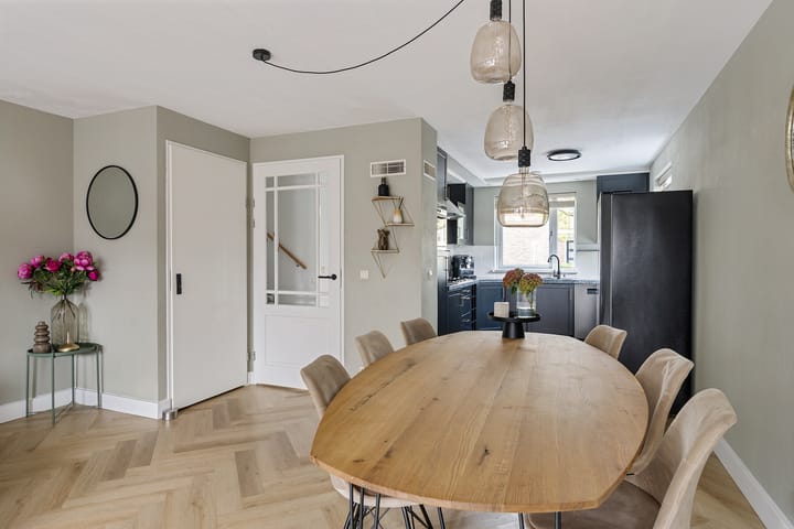 Photo 8 of Van Goghhof 79