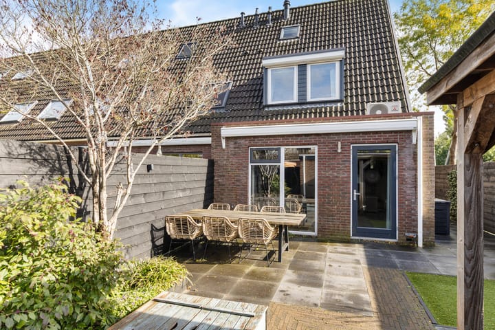 Photo 28 of Van Goghhof 79