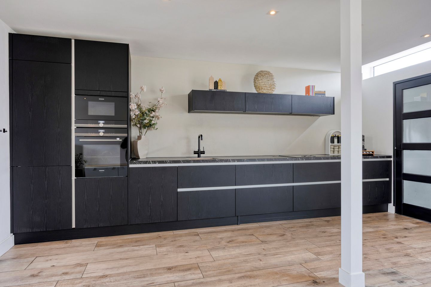 Foto 19 van Esdoornlaan 34