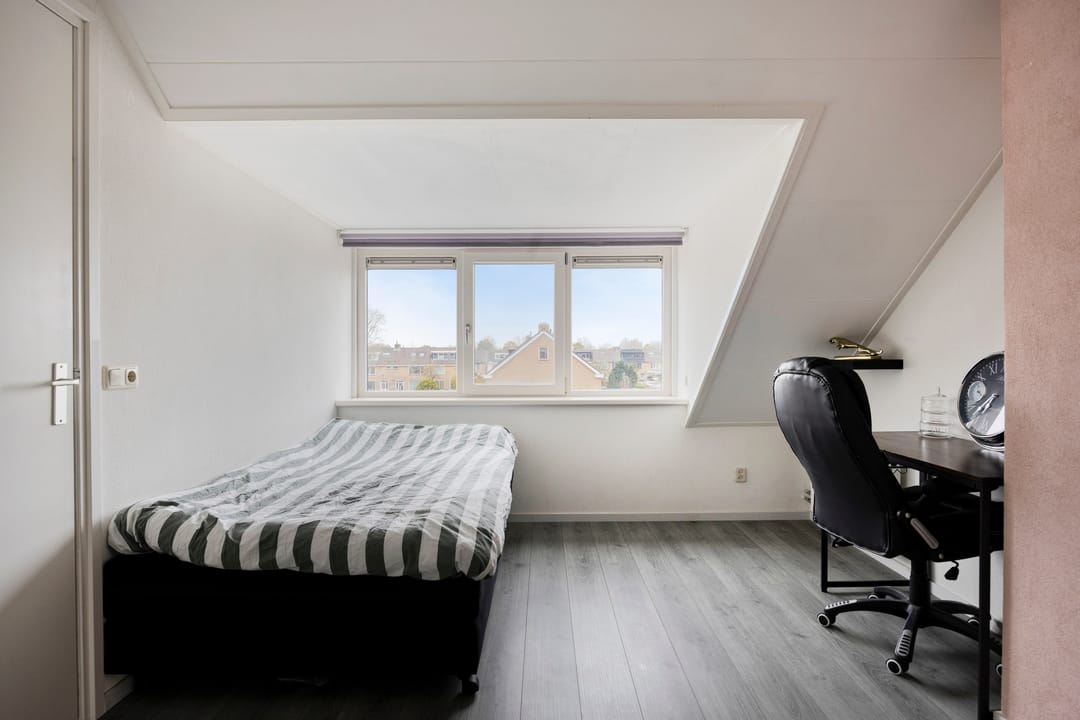 Foto 37 van Esdoornlaan 34