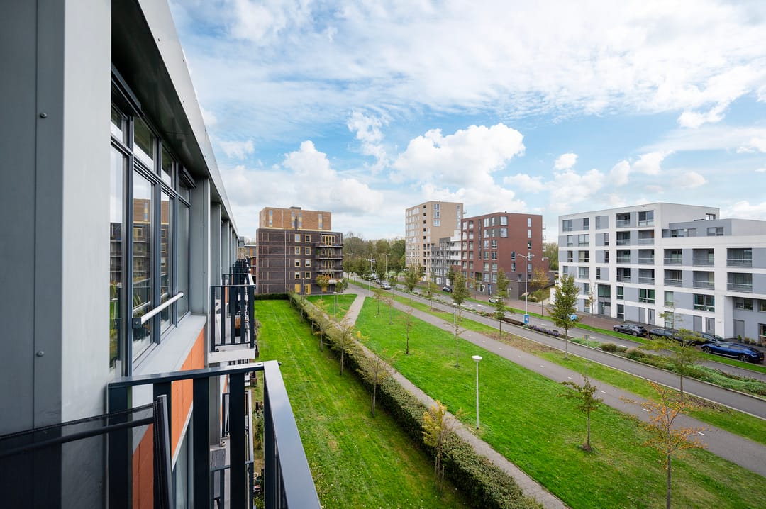 Photo 11 of Raafstraat 64