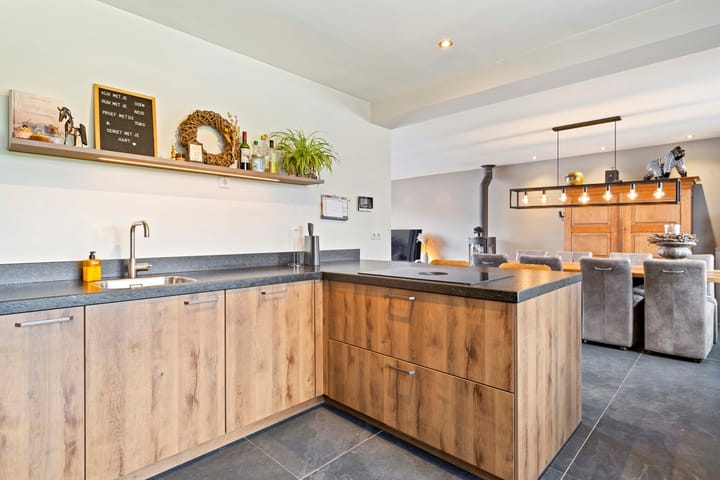 Photo 19 of Heideweg 13