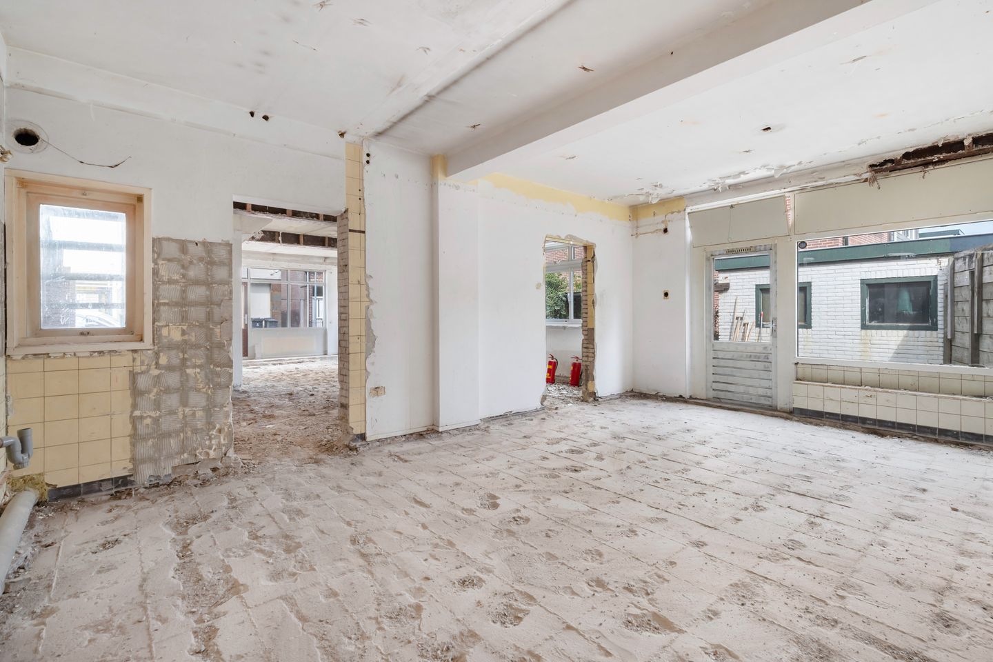 Photo 10 of Hortensiastraat 33