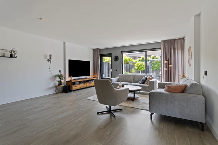 Foto 15 van Westhove 22