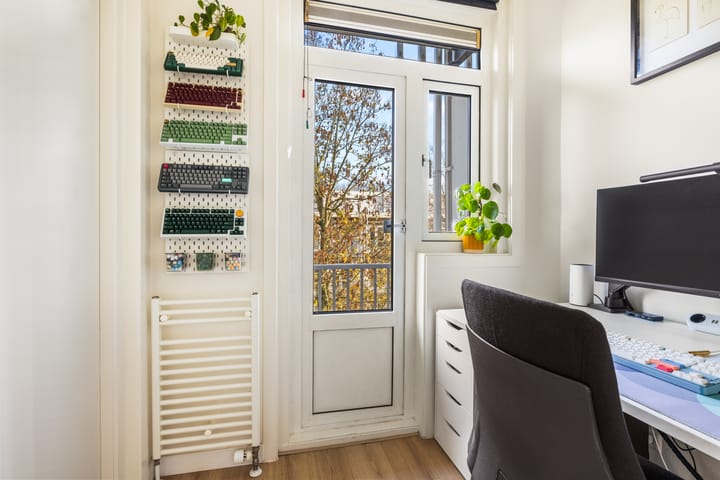 Photo 16 of Crynssenstraat 68-3