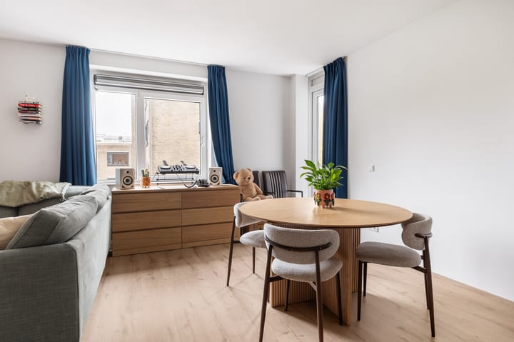 Photo 9 of Jellingastraat 55