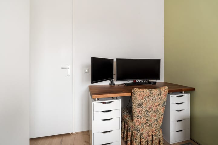 Photo 21 of Jellingastraat 55