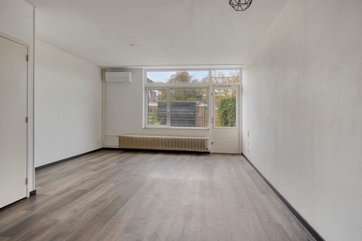 Foto 6 van Valeriaan 82