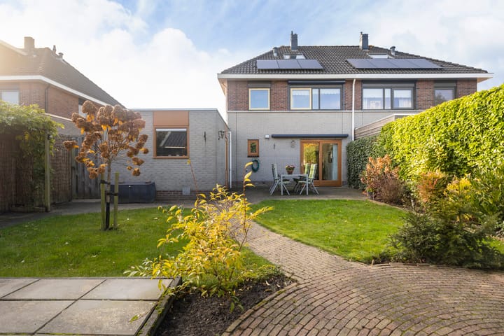 Foto 3 van van Aylvastraat 7