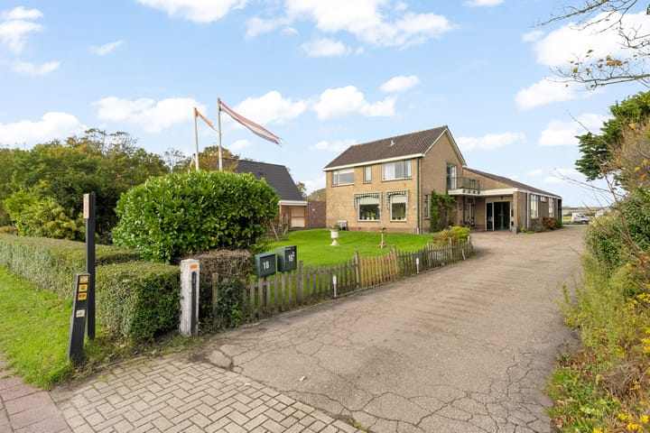 Photo 4 of Zwarteweg 18