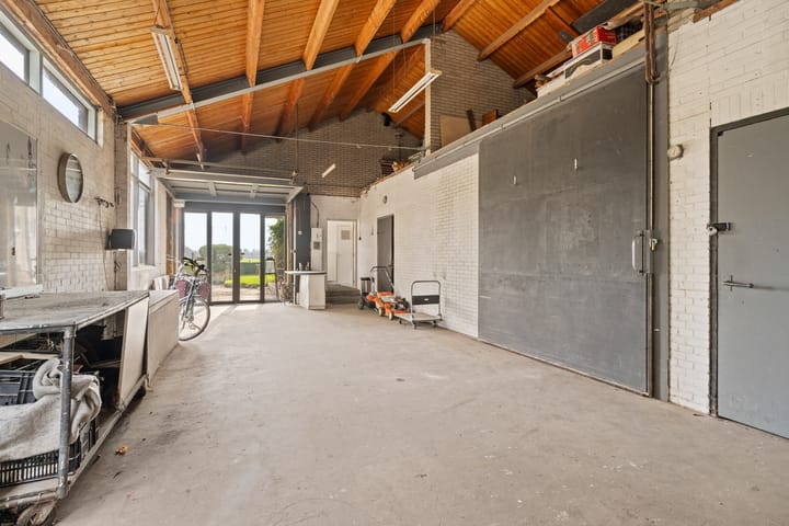 Photo 21 of Zwarteweg 18