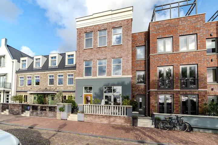 Foto 4 van Plaspoelkade 20