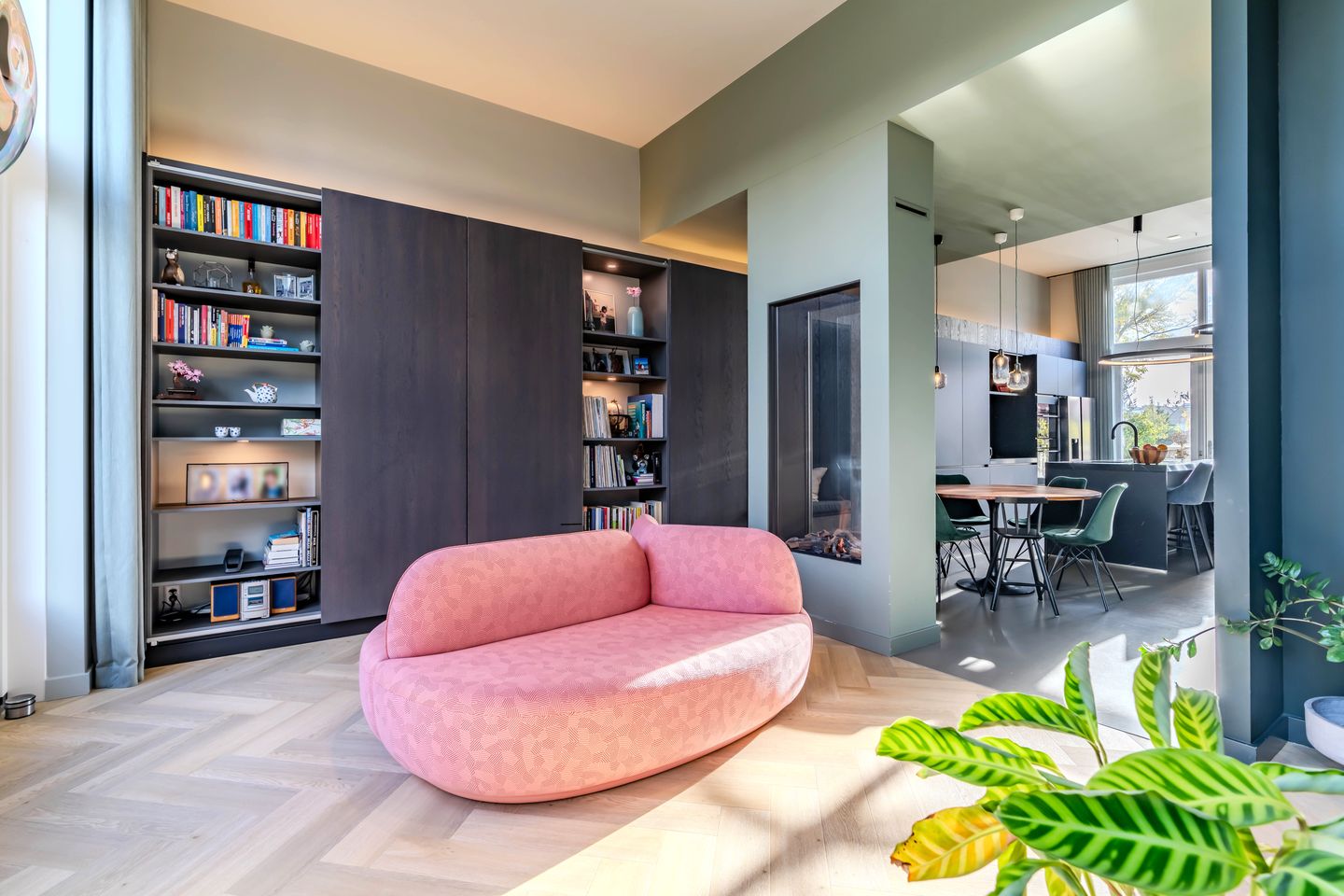 Foto 10 van Plaspoelkade 20