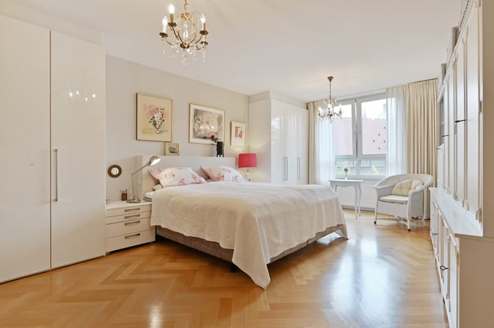 Photo 34 of Carnegielaan 64