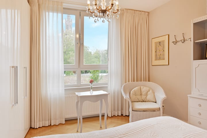 Photo 35 of Carnegielaan 64