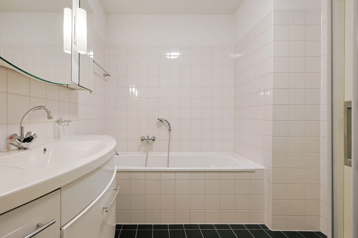 Photo 20 of Pieter Doelmanstraat 5-F