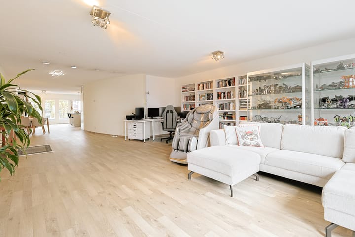 Photo 32 of Pieter Doelmanstraat 5-F