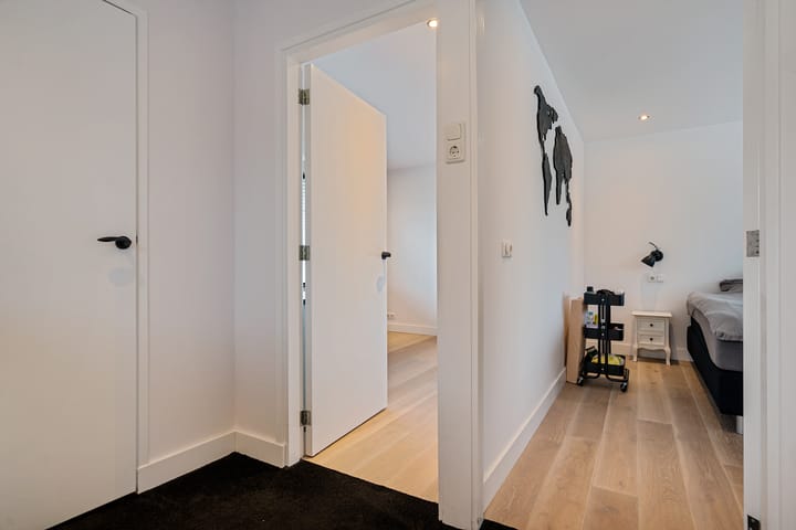 Photo 21 of Buttingasingel 21