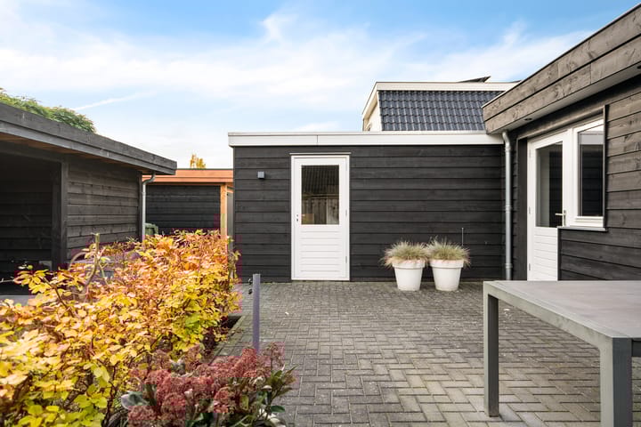 Photo 33 of Buttingasingel 21