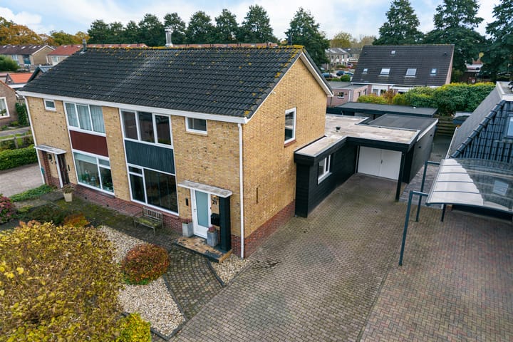 Photo 38 of Buttingasingel 21