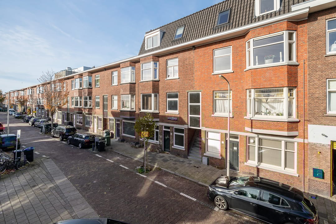 Photo 22 of Jan ten Brinkstraat 19