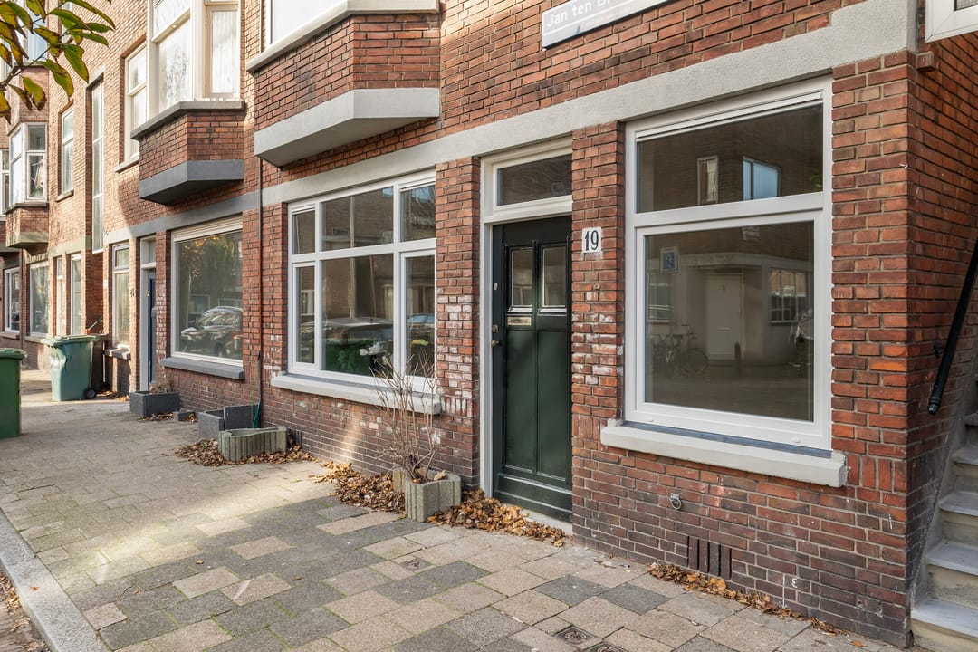 Photo 23 of Jan ten Brinkstraat 19