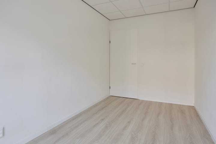 Photo 8 of Brongouw 60-B