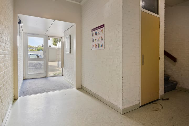 Photo 16 of Brongouw 60-B