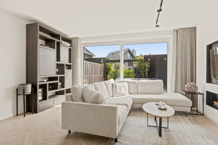 Foto 8 van Tiellaan 98