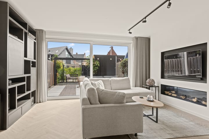 Foto 9 van Tiellaan 98