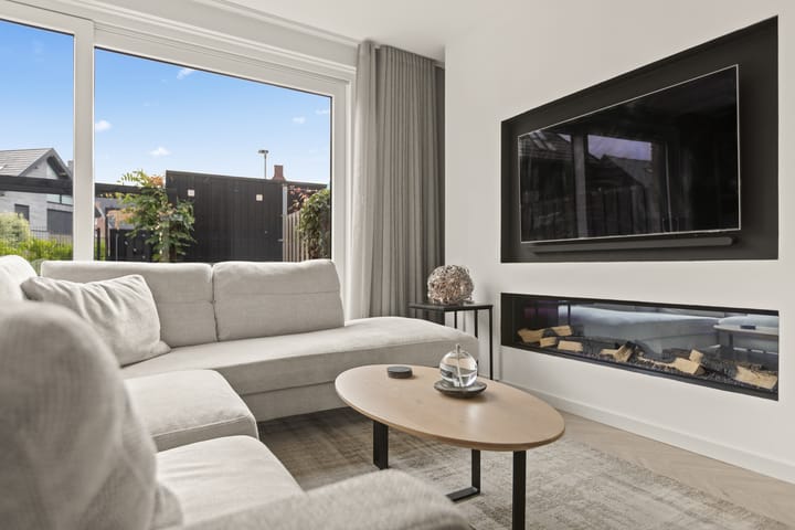 Foto 11 van Tiellaan 98