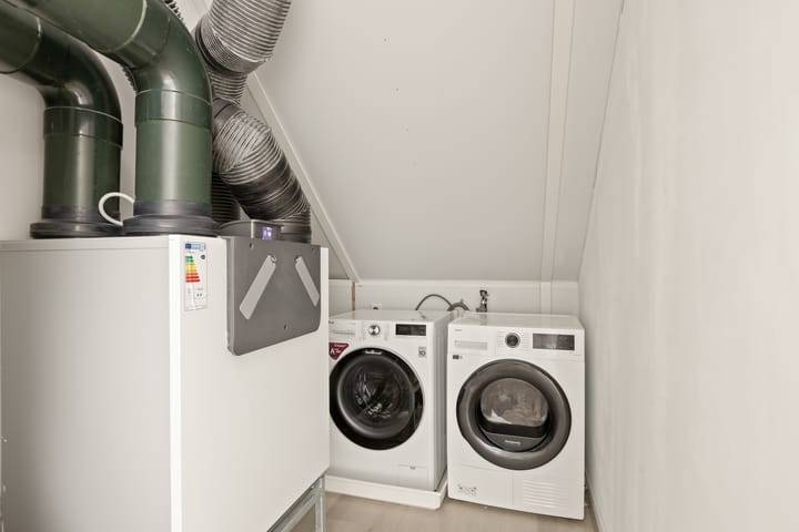 Foto 45 van Tiellaan 98